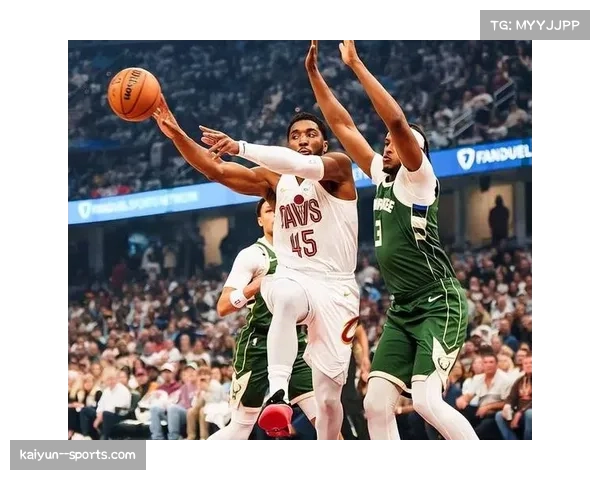 字母哥强调防守重要性 雄鹿需提升比赛专注度